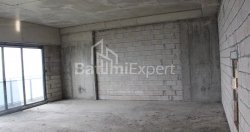 Квартира 2-комн 75.9 м² - Леха і Марії Качинських, Батумі