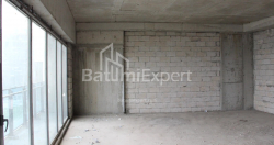 Квартира 2-комн 75.9 м² - Леха і Марії Качинських, Батумі