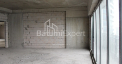 Квартира 75.89 м² - Леха і Марії Качинських, Батумі, Грузія