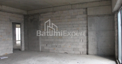 Квартира 63.6 м² - Леха і Марії Качинських, Батумі, Грузія