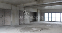 Квартира 2-комн 173.7 м² - Леха і Марії Качинських, Батумі