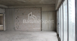Квартира 76.07 м² - Леха і Марії Качинських, Батумі, Грузія