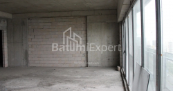 Квартира 76.07 м² - Леха і Марії Качинських, Батумі, Грузія
