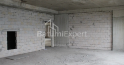 Квартира 76.12 м² - Леха і Марії Качинських, Батумі, Грузія