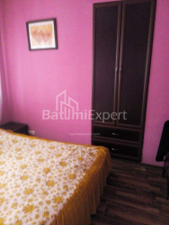 Квартира 3-комн 78 м² - Шерифа Хімшіашвілі, Батумі