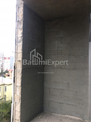 Квартира 34.4 м² - Вахтанга Горгасалі, Батумі, Грузія