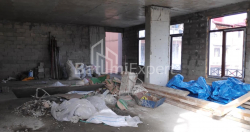 Квартира 4-комн 97 м² - Давида Клдіашвілі, Батумі