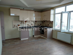 Квартира 72 м² - Петра Мелiкiшвiлi, Батумі, Грузія