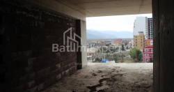 Квартира 2-комн 38.8 м² - Леха і Марії Качинських, Батумі