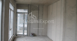 Квартира 74.8 м² - Леха і Марії Качинських, Батумі, Грузія