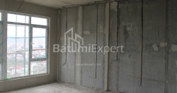 Об'єкт, що будується 55.7 м² - Леха і Марії Качинських, Батумі, Грузія