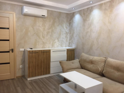 Квартира 2-комн 72 м² - Юсуфа Кобаладзе, Батумі