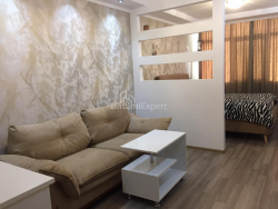 Квартира 2-комн 72 м² - Юсуфа Кобаладзе, Батумі