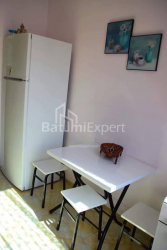 Квартира 3-комн 75 м² - Фрiдiона Халвашi, Батумі