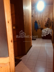 Квартира 4-комн 152 м² - Мемеда Абашидзе, Батумі