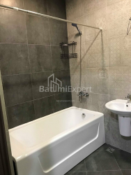 Квартира 84 м² - Давида Агмашенеблі, Батумі, Грузія