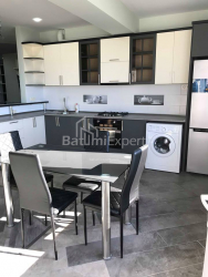 Квартира 84 м² - Давида Агмашенеблі, Батумі, Грузія