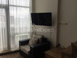 Квартира 75 м² - Юсуфа Кобаладзе, Батумі, Грузія