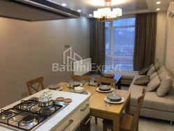 Квартира 2-комн 54 м² - Зураба Горгiладзе, Батумі