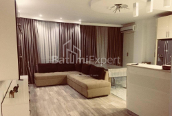 Квартира 6-комн 152 м² - Вахтанга Горгасалі, Батумі