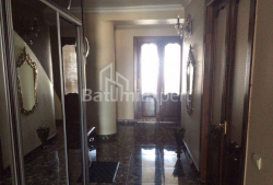 Квартира 5-комн 120 м² - Царя Парнаваза, Батумі