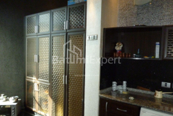 Квартира 5-комн 130 м² - Царя Парнаваза, Батумі