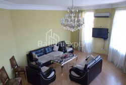 Квартира 5-комн 130 м² - Царя Парнаваза, Батумі