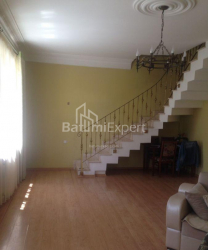 Квартира 130 м² - Царя Парнаваза, Батумі, Грузія