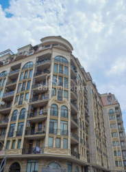 Квартира 2-комн 67 м² - Петра Мелiкiшвiлi, Батумі