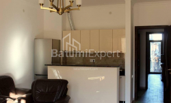 Квартира 67 м² - Петра Мелiкiшвiлi, Батумі, Грузія
