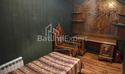 Квартира 100 м² - Петра Мелiкiшвiлi, Батумі, Грузія