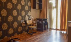 Квартира 100 м² - Петра Мелiкiшвiлi, Батумі, Грузія