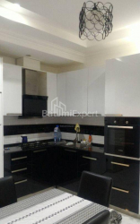 Квартира 7-комн 130 м² - Шерифа Хімшіашвілі, Батумі