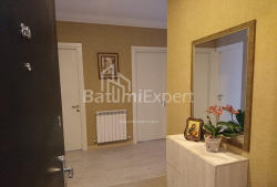 Квартира 90 м² - Ніко Піросмані, Батумі, Грузія