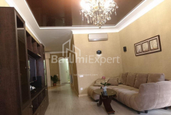 Квартира 90 м² - Ніко Піросмані, Батумі, Грузія