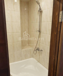 Квартира 45 м² - Зураба Горгiладзе, Батумі, Грузія
