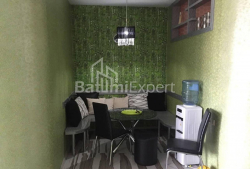 Квартира 3-комн 87 м² - Юр'ївська, Батумі