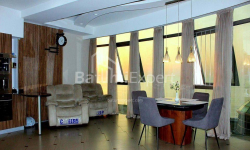 Квартира 4-комн 130 м² - Шерифа Хімшіашвілі, Батумі