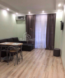 Квартира 2-комн 52 м² - Шерифа Хімшіашвілі, Батумі