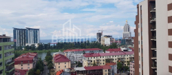 Квартира 4-комн 136 м² - Царя Парнаваза, Батумі