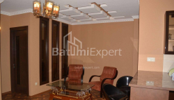 Квартира 3-комн 75 м² - Юр'ївська, Батумі