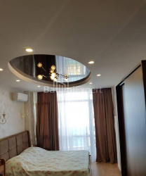 Квартира 2-комн 45 м² - Зураба Горгiладзе, Батумі