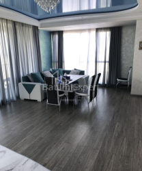 Квартира 90 м² - Юр'ївська, Батумі, Грузія