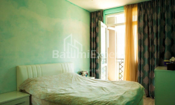 Квартира 3-комн 62 м² - Вахтанга Горгасалі, Батумі