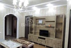 Квартира 3-комн 62 м² - Вахтанга Горгасалі, Батумі