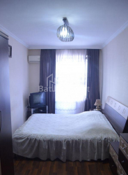Квартира 3-комн 100 м² - Зураба Горгiладзе, Батумі