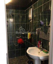 Квартира 3-комн 73 м² - Ангiса, Батумі