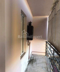 Квартира 3-комн 61 м² - Нiколоза Бараташвiлi, Батумі