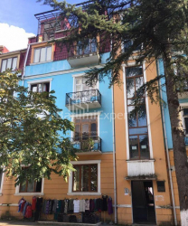 Квартира 3-комн 132 м² - Царя Парнаваза, Батумі