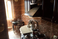 Квартира 5-комн 120 м² - Царя Парнаваза, Батумі